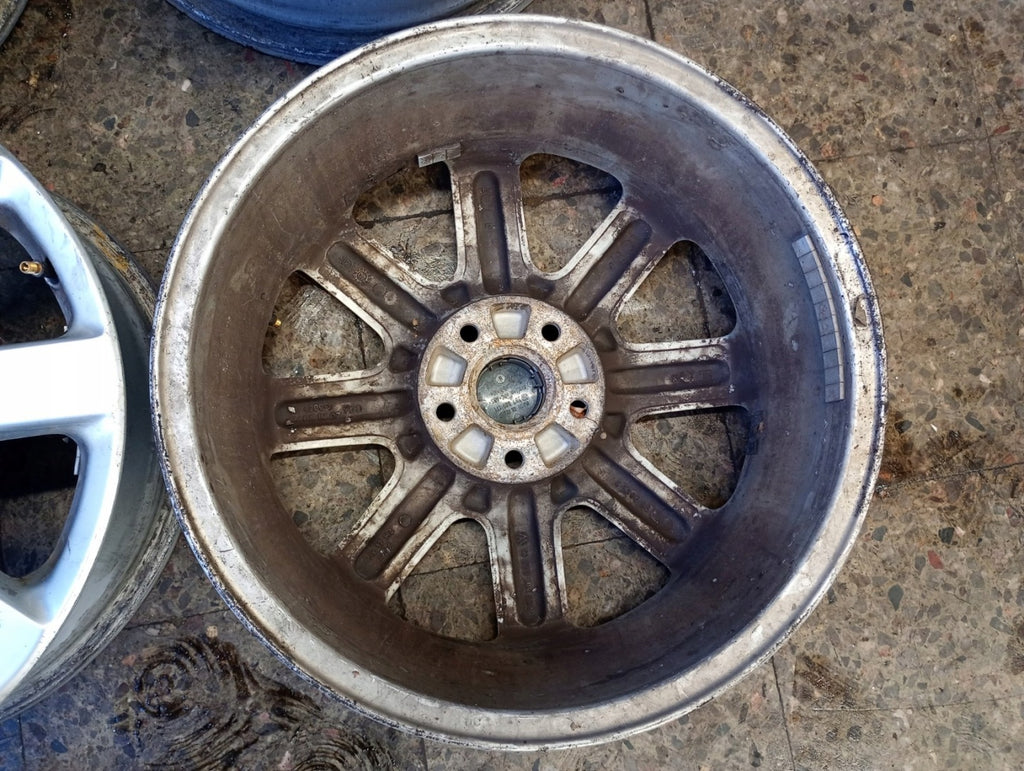 1x Alufelge 17 Zoll 6.0" 5x112 45ET Glanz Silber 3C0601025M VW Passat Rim Wheel FEL6613366433ye