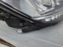 Load image into Gallery viewer, Frontscheinwerfer VW Touran 5TB941036B FULL LED Rechts Scheinwerfer Headlight