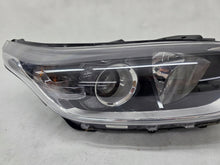 Laden Sie das Bild in den Galerie-Viewer, Frontscheinwerfer Kia Ceed 92102J7050 Rechts Scheinwerfer Headlight