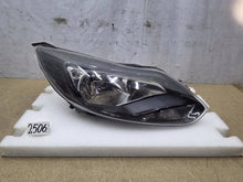 Laden Sie das Bild in den Galerie-Viewer, Frontscheinwerfer Ford Focus BM5113W029 Rechts Scheinwerfer Headlight SCH5935743230zh