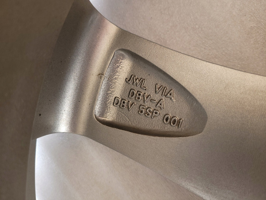 1x Alufelge 17 Zoll 7.5" 5x115 45ET Glanz Silber 0P101 Opel Astra J Zafira C