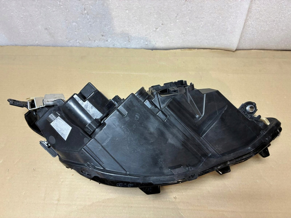 Frontscheinwerfer VW Golf VIII I 5H1941005A 5H1941006A Full LED Ein Satz SCH7507431690xw