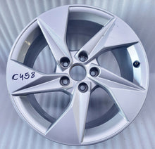 Load image into Gallery viewer, 1x Alufelge 17 Zoll 8.0&quot; 5x112 46ET Glanz Silber 8Y0601025A Audi A3 Rim Wheel