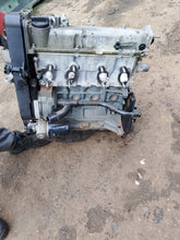 Laden Sie das Bild in den Galerie-Viewer, Motor Fiat 500 B 169A4000 1.2 69PS 51kW 42TKm Benzin Engine Unkomplett MOT3418853645je