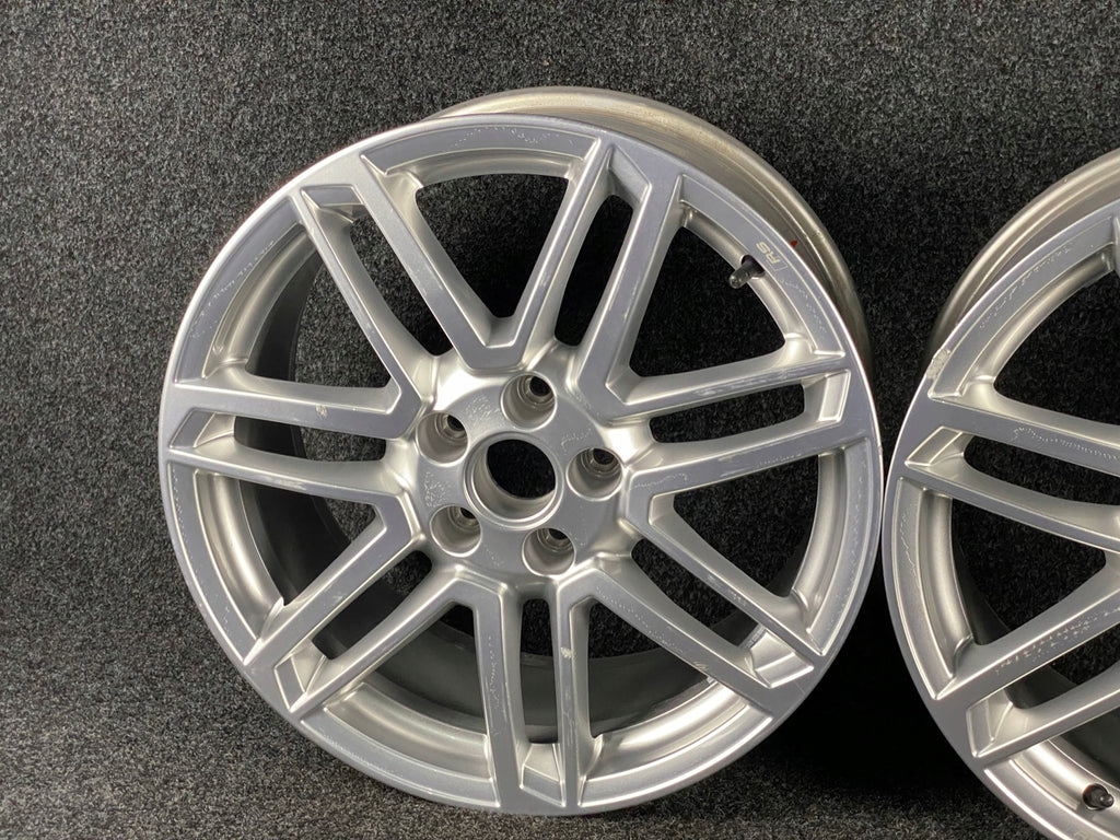 1x Alufelge 18 Zoll 8.5" 5x112 50ET Glanz Silber 8S0601025M Audi Tt Rim Wheel