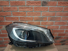Laden Sie das Bild in den Galerie-Viewer, Frontscheinwerfer Mercedes-Benz W176 A1768204361KZ LED Rechts Headlight SCH3910975117mm