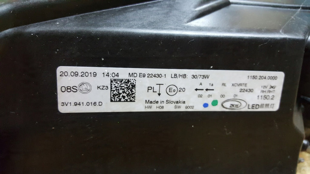 Frontscheinwerfer Skoda Superb III 3V1941016D LED Rechts Scheinwerfer Headlight
