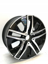 Load image into Gallery viewer, 1x Alufelge 18 Zoll 7.5" 5x112 53ET A2474012700 Mercedes-Benz Glb X247 Rim Wheel FEL2913003221qv
