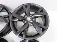 Laden Sie das Bild in den Galerie-Viewer, 4x Alufelge 17 Zoll 6.5" 5x112 46ET Glanz Silber 5E3601025 Skoda Octavia Iv FEL5171151835br