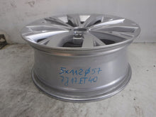 Load image into Gallery viewer, 1x Alufelge 17 Zoll 7.0" 5x112 40ET Glanz Silber 5NA601025 VW Passat Tiguan FEL8655659580fb