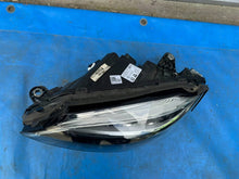 Laden Sie das Bild in den Galerie-Viewer, Frontscheinwerfer Mercedes-Benz 2059062106 LED Links Scheinwerfer Headlight SCH7916600576uv