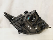 Laden Sie das Bild in den Galerie-Viewer, Frontscheinwerfer BMW I3 7467755-04 LED Links Scheinwerfer Headlight SCH5979125262je