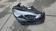 Laden Sie das Bild in den Galerie-Viewer, Frontscheinwerfer Mercedes-Benz W206 A2069066204 LED Rechts Headlight SCH9680499479gn
