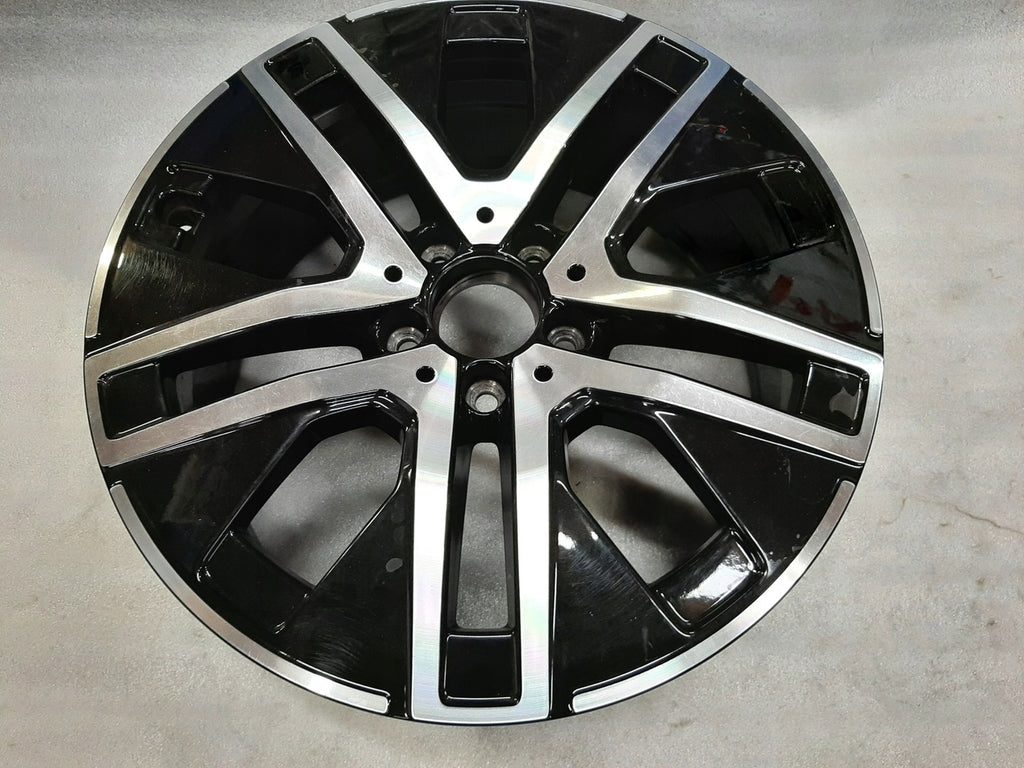 1x Alufelge 18 Zoll 7.5" 5x112 53ET A2474012700 Mercedes-Benz Glb X247 Rim Wheel