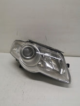 Laden Sie das Bild in den Galerie-Viewer, Frontscheinwerfer VW Passat 3C0941006M Rechts Scheinwerfer Headlight