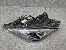 Load image into Gallery viewer, Frontscheinwerfer Mercedes-Benz W206 A2069060703 LED Links Headlight SCH7243773491rv