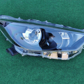 Frontscheinwerfer Toyota Yaris Rechts Scheinwerfer Headlight SCH1460371990ot