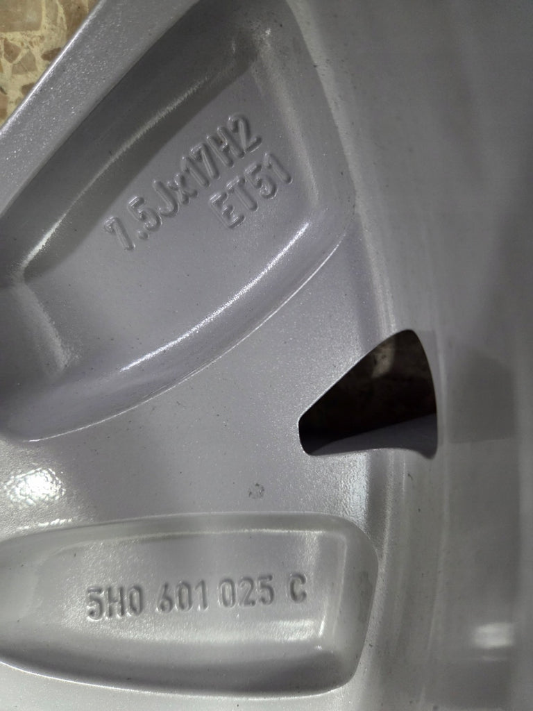 1x Alufelge 17 Zoll 7.5" 5x112 51ET 5H0601025C VW Golf VIII I Rim Wheel FEL6789785951tt