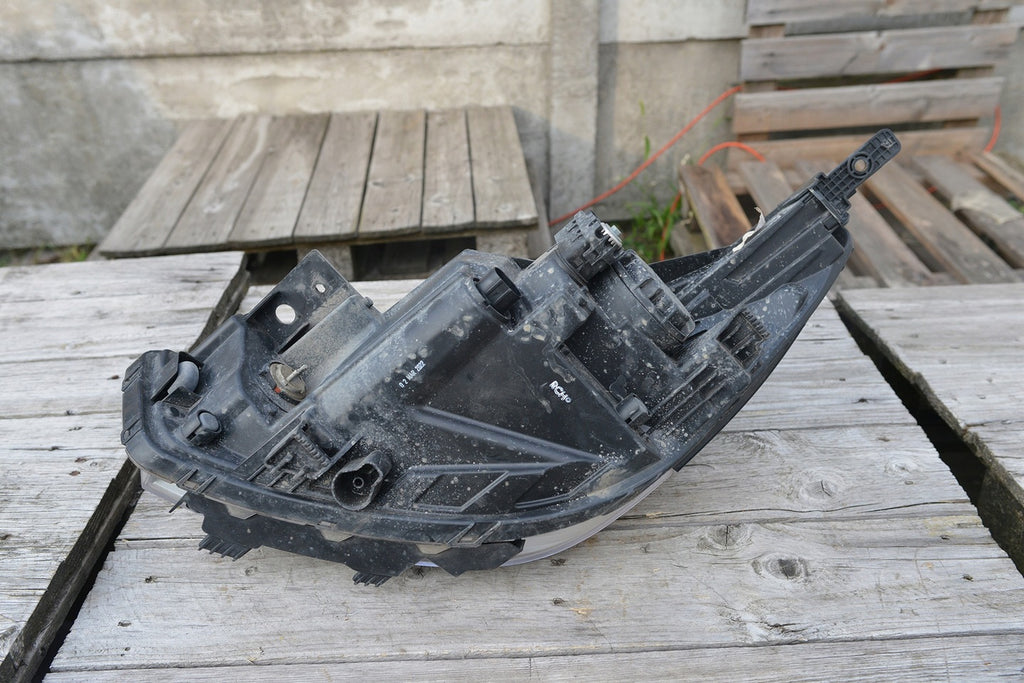 Frontscheinwerfer Kia Stonic 92102-H8 Rechts Scheinwerfer Headlight