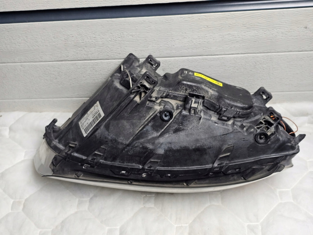 Frontscheinwerfer Volvo Xc70 31383540 Links Scheinwerfer Headlight SCH3223984332xz
