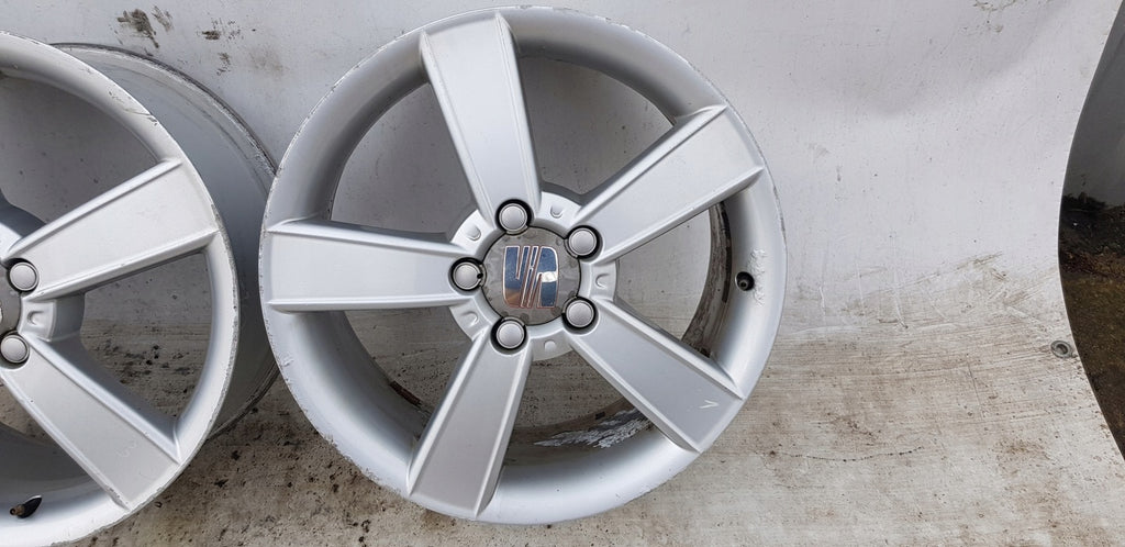 2x Alufelge 17 Zoll 7.0" 5x112 54ET 1P0601025 Seat Rim Wheel