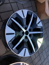 Load image into Gallery viewer, 1x Alufelge 19 Zoll 8.5" 5x112 40ET R2KC-1007-M1A Ford Rim Wheel FEL1515419723gt