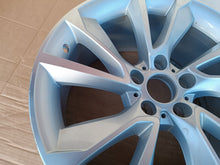 Load image into Gallery viewer, 1x Alufelge 19 Zoll 9.0&quot; 5x120 42ET 6854678 BMW Rim Wheel