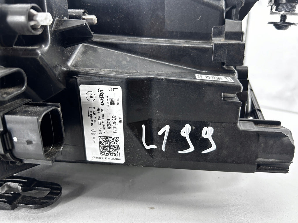 Frontscheinwerfer Seat Leon 5FB941007J LED Ein Stück (Rechts oder Links)