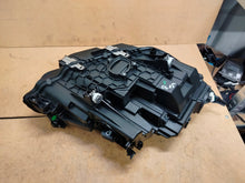 Laden Sie das Bild in den Galerie-Viewer, Frontscheinwerfer BMW 8 G16 G14 G15 5A27A25 8739584 Full LED Ein Satz Headlight SCH6671401868zo