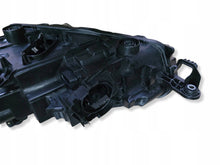 Laden Sie das Bild in den Galerie-Viewer, Frontscheinwerfer Skoda Scala 657941016A Rechts Scheinwerfer Headlight SCH8393778163rq