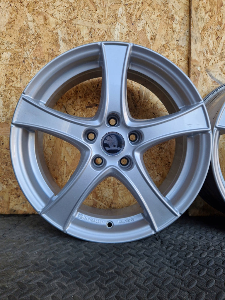 4x Alufelge 17 Zoll 6.5" 5x112 41ET Glanz Silber KBA50398 Audi I Rim Wheel FEL7658214849qm