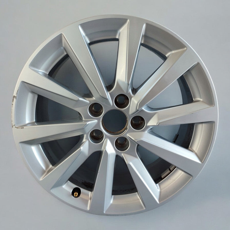 1x Alufelge 16 Zoll 6.5" 5x100 40ET Glanz Silber 82A601025 Audi A1 Rim Wheel