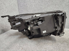 Laden Sie das Bild in den Galerie-Viewer, Frontscheinwerfer Renault I 260606388 LED Links Scheinwerfer Headlight SCH6192006298yr