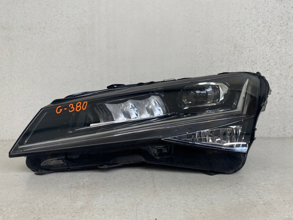Frontscheinwerfer Skoda III 3V1941015 Links Scheinwerfer Headlight SCH8237817320rw