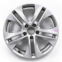 Laden Sie das Bild in den Galerie-Viewer, 1x Alufelge 17 Zoll 7.5&quot; 5x112 45ET A2074010602 Mercedes-Benz Cabrio Rim Wheel