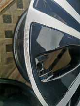 Load image into Gallery viewer, 1x Alufelge 17 Zoll 7.5" 5x112 40ET Glanz Schwarz A2134015100 Mercedes-Benz W213 FEL2389722817bd
