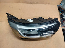 Laden Sie das Bild in den Galerie-Viewer, Frontscheinwerfer Renault Kangoo 260100108R Rechts Scheinwerfer Headlight SCH6701637272is