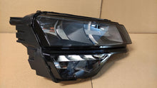 Laden Sie das Bild in den Galerie-Viewer, Frontscheinwerfer Skoda Karoq 57B941016A Rechts Scheinwerfer Headlight SCH9304214050zf