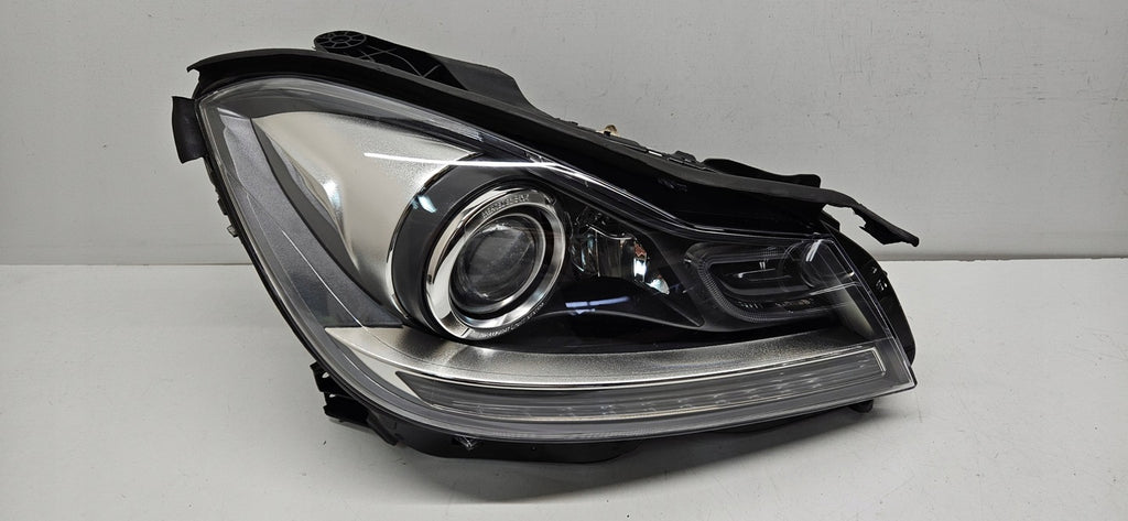 Frontscheinwerfer Mercedes-Benz A2048204839 Xenon Rechts Scheinwerfer Headlight