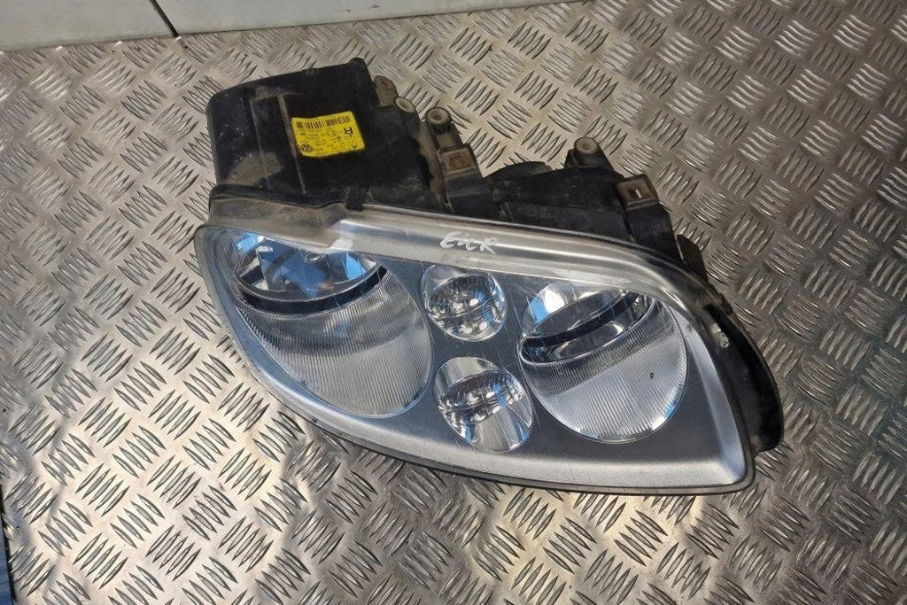 Frontscheinwerfer VW Touran 1T0941006F Ein Stück (Rechts oder Links) Headlight