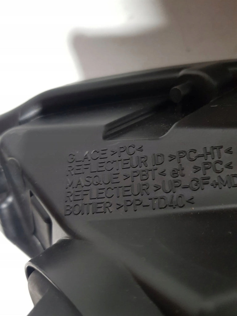 Frontscheinwerfer Dacia Logan II Sandero 260607796R Links Scheinwerfer Headlight