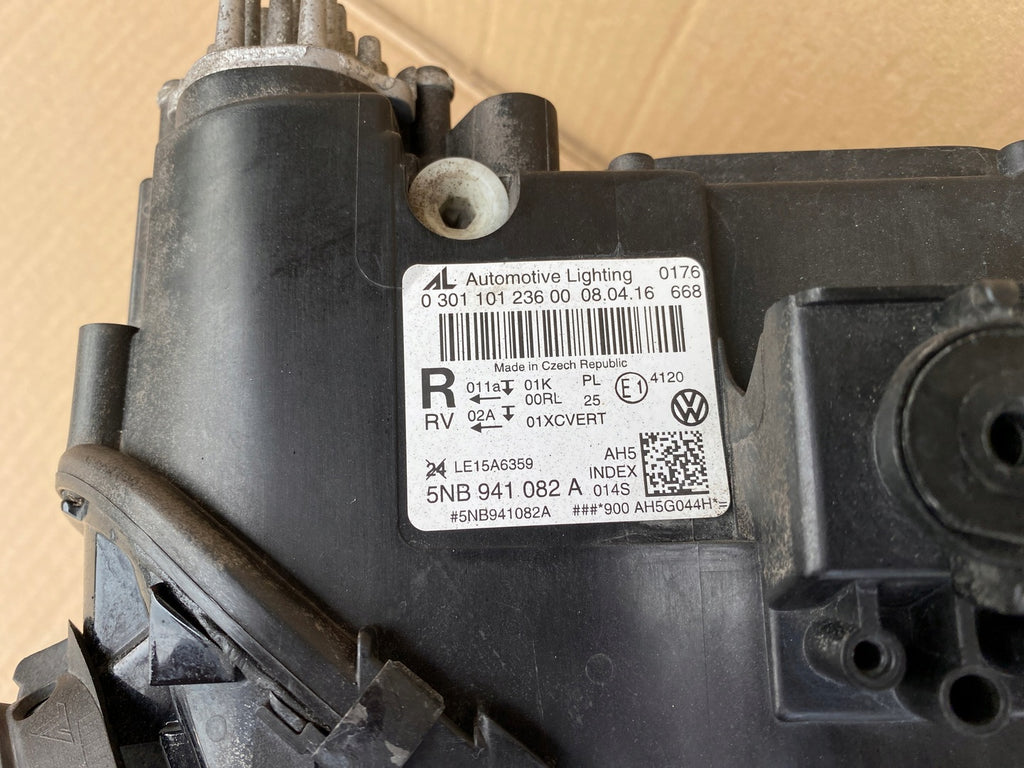 Frontscheinwerfer VW Tiguan 5NB941082A LED Rechts Scheinwerfer Headlight