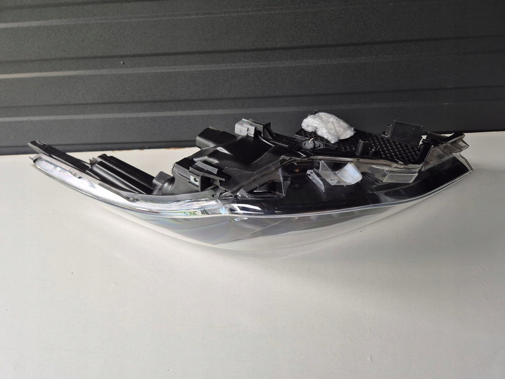 Frontscheinwerfer Toyota 81150-YP280 LED Links Scheinwerfer Headlight