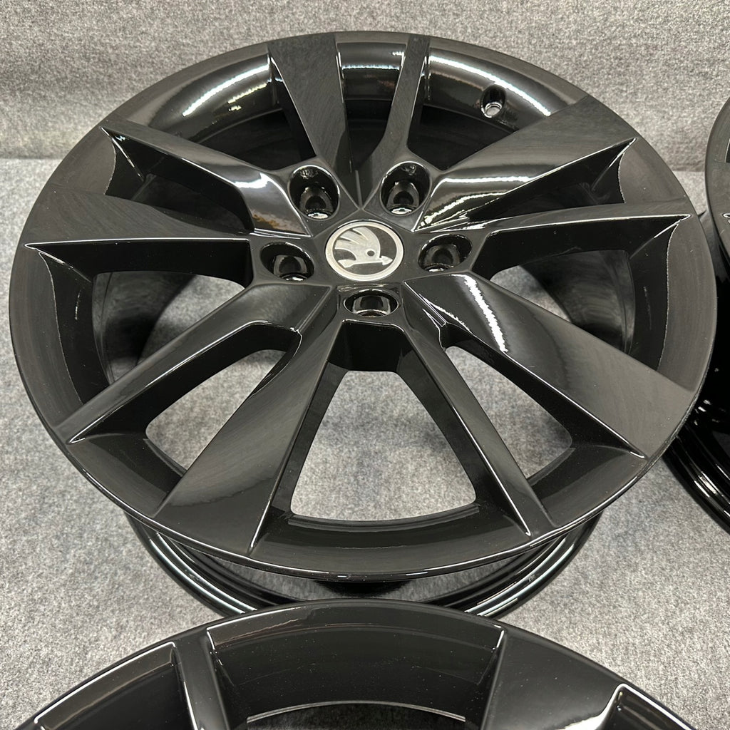 4x Alufelge 17 Zoll 7.0" 5x112 49ET 5E0601025CC Skoda Octavia Iii Rim Wheel FEL8817517484gb