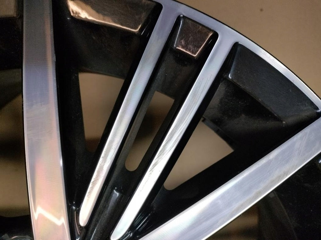 1x Alufelge 16 Zoll 6.5" 5x112 46ET Glanz Schwarz 5G0601025 VW Golf Vii FEL1509346487ch