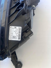 Laden Sie das Bild in den Galerie-Viewer, Frontscheinwerfer Skoda Fabia 6V1941016D Rechts Scheinwerfer Headlight