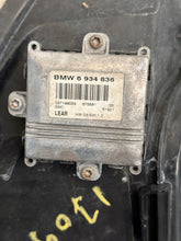 Load image into Gallery viewer, Frontscheinwerfer BMW E91 E90 6942743 Bi-Xenon Links Scheinwerfer Headlight
