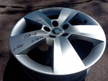 Load image into Gallery viewer, 1x Alufelge 16 Zoll 5x100 657601025 Skoda Scala Rim Wheel FEL6766105624xb