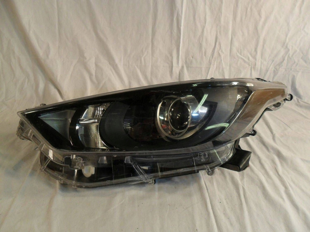 Frontscheinwerfer Toyota Yaris MM118 Links Scheinwerfer Headlight SCH1485282593rn