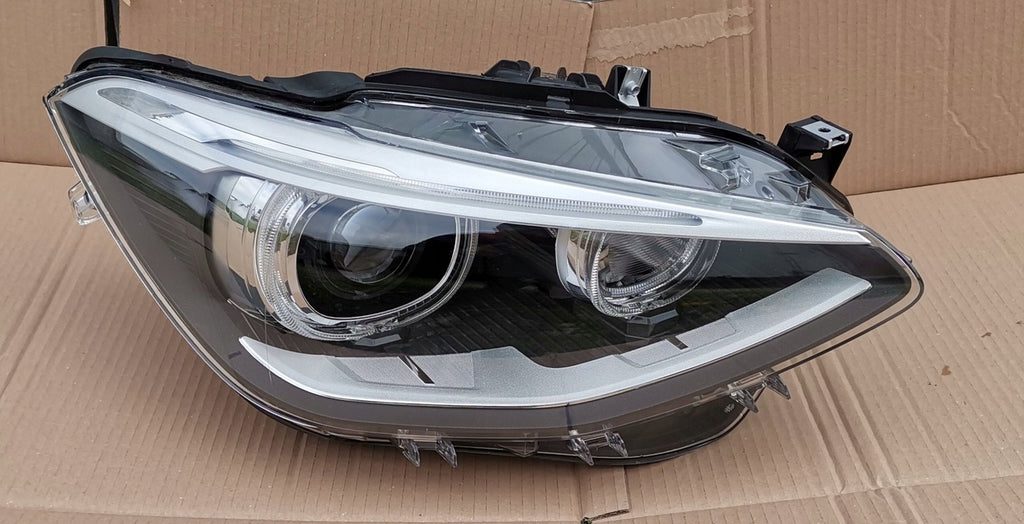 Frontscheinwerfer BMW 1 F21 F20 1EL010741-56 1ZS1745 Xenon Rechts Headlight